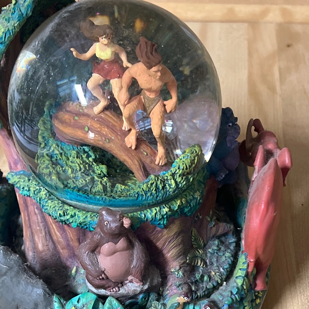 Disneys Tarzan snow globe